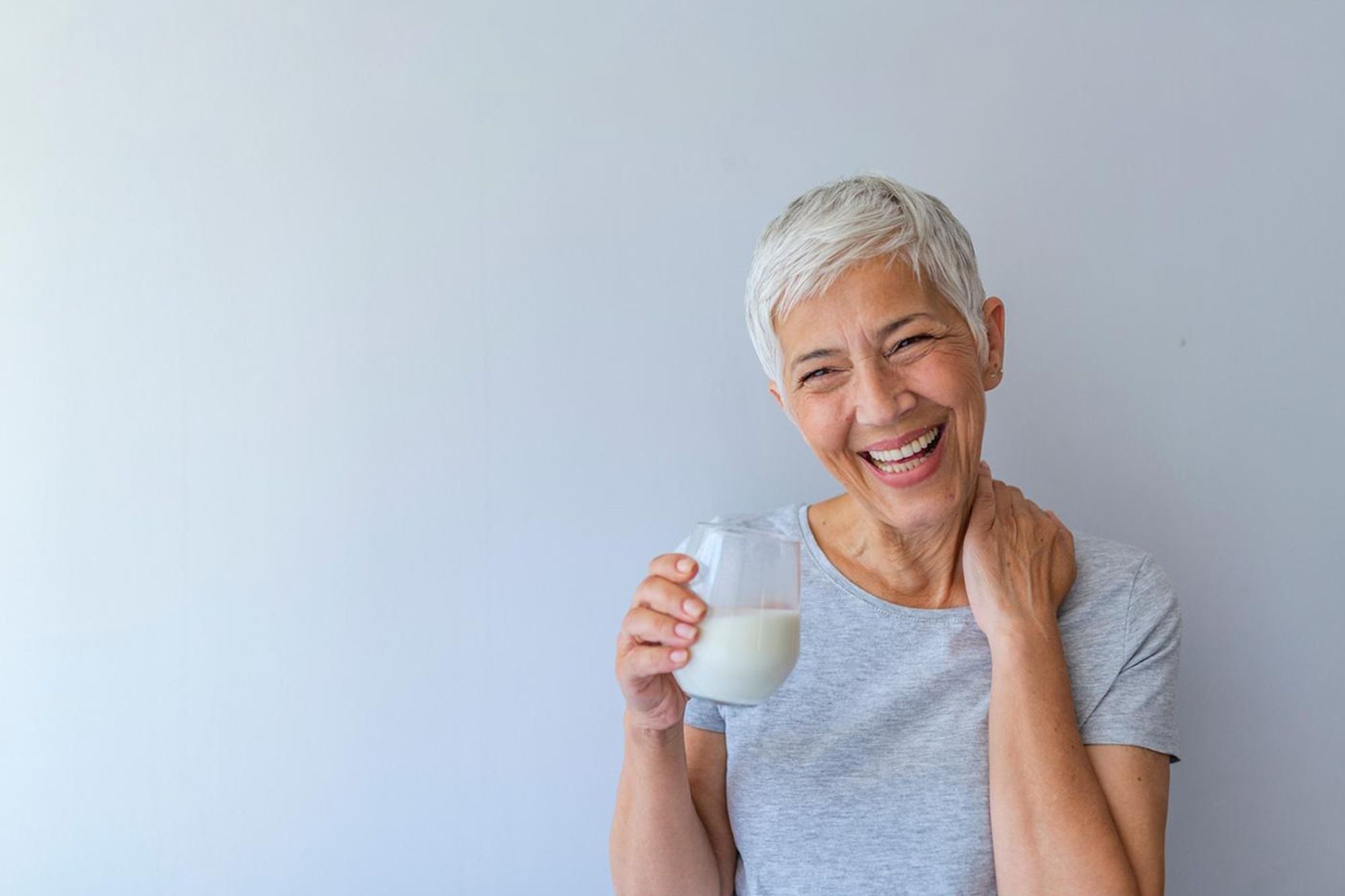 menopause sore teeth