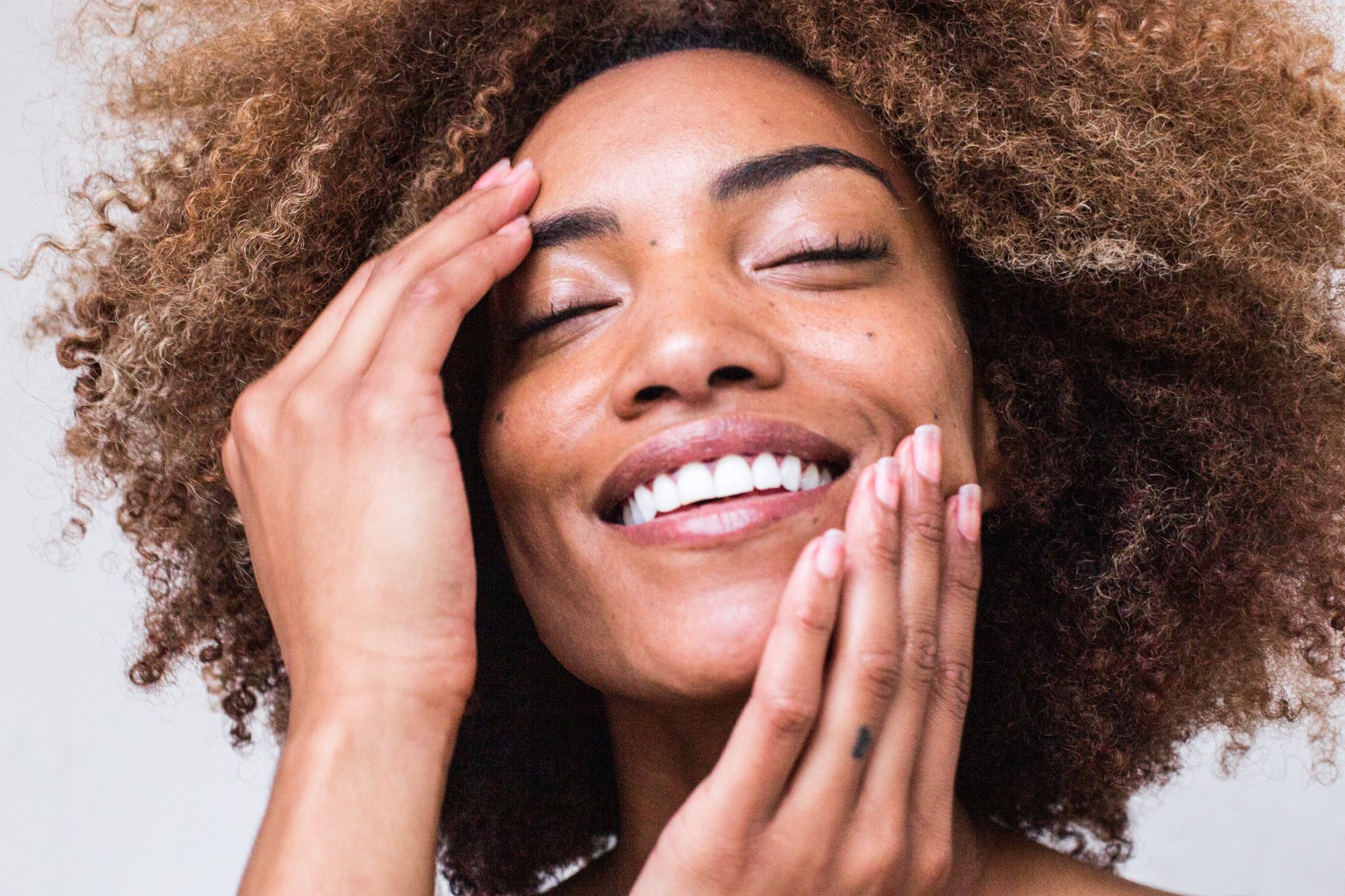 17 Easy Skincare Resolutions for 2021