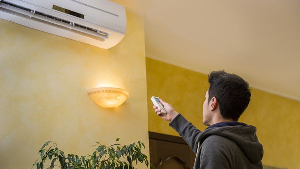 Safe Air Conditioner Alternatives for Cooling a Small Room