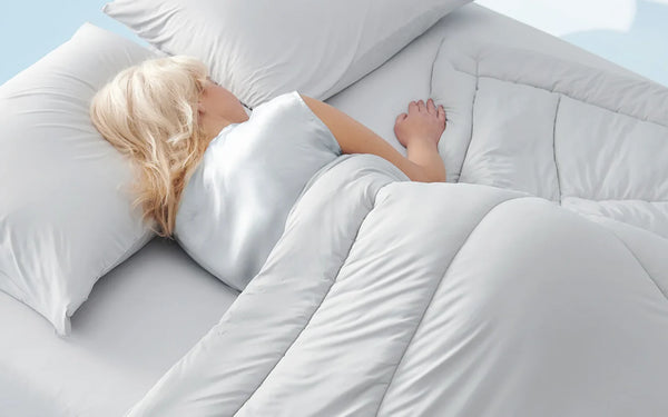 Best Cooling Blankets and Sheets for Hot Sleepers (2026 Buyer's Guide)