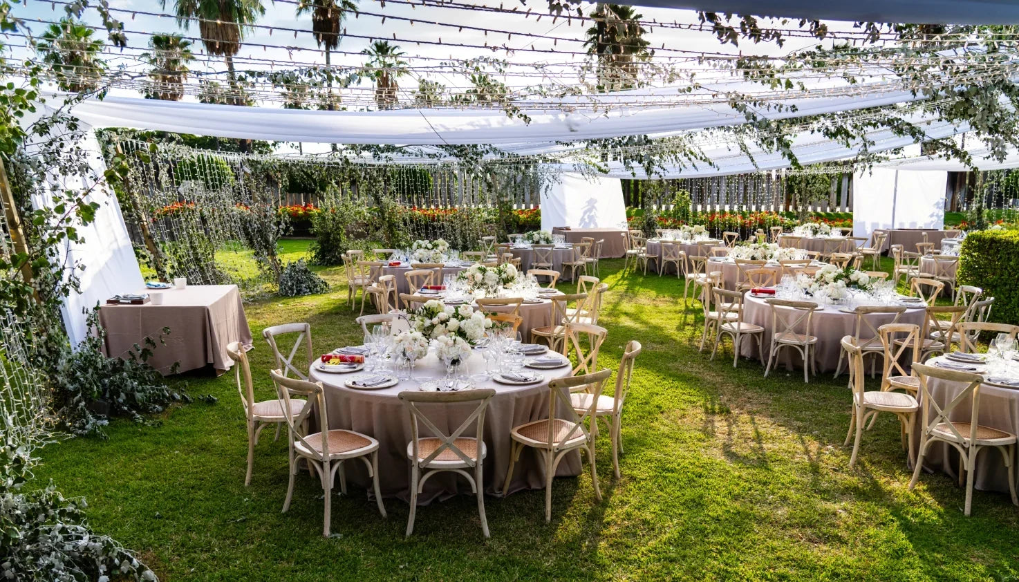 Cooling for Outdoor Events: How to Keep Guests Comfortable in the Heat